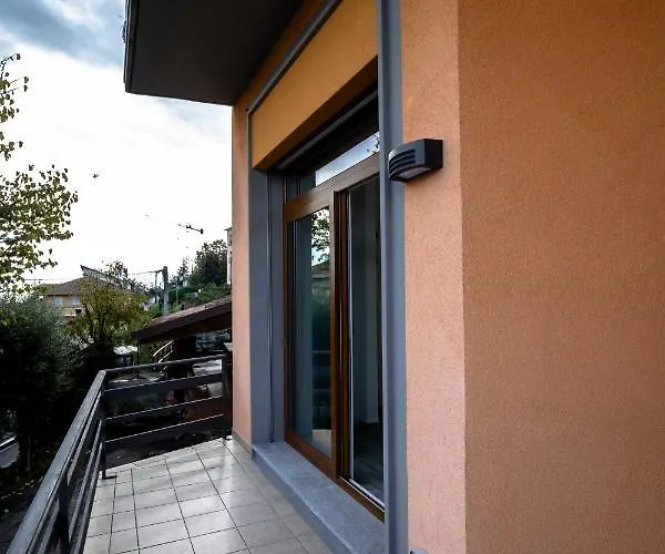 Residenza Il Roccolo Апартаменты San Fermo della Battaglia