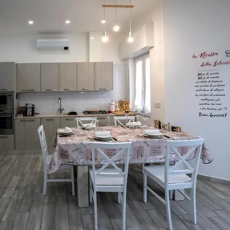 Residenza Il Roccolo * San Fermo della Battaglia